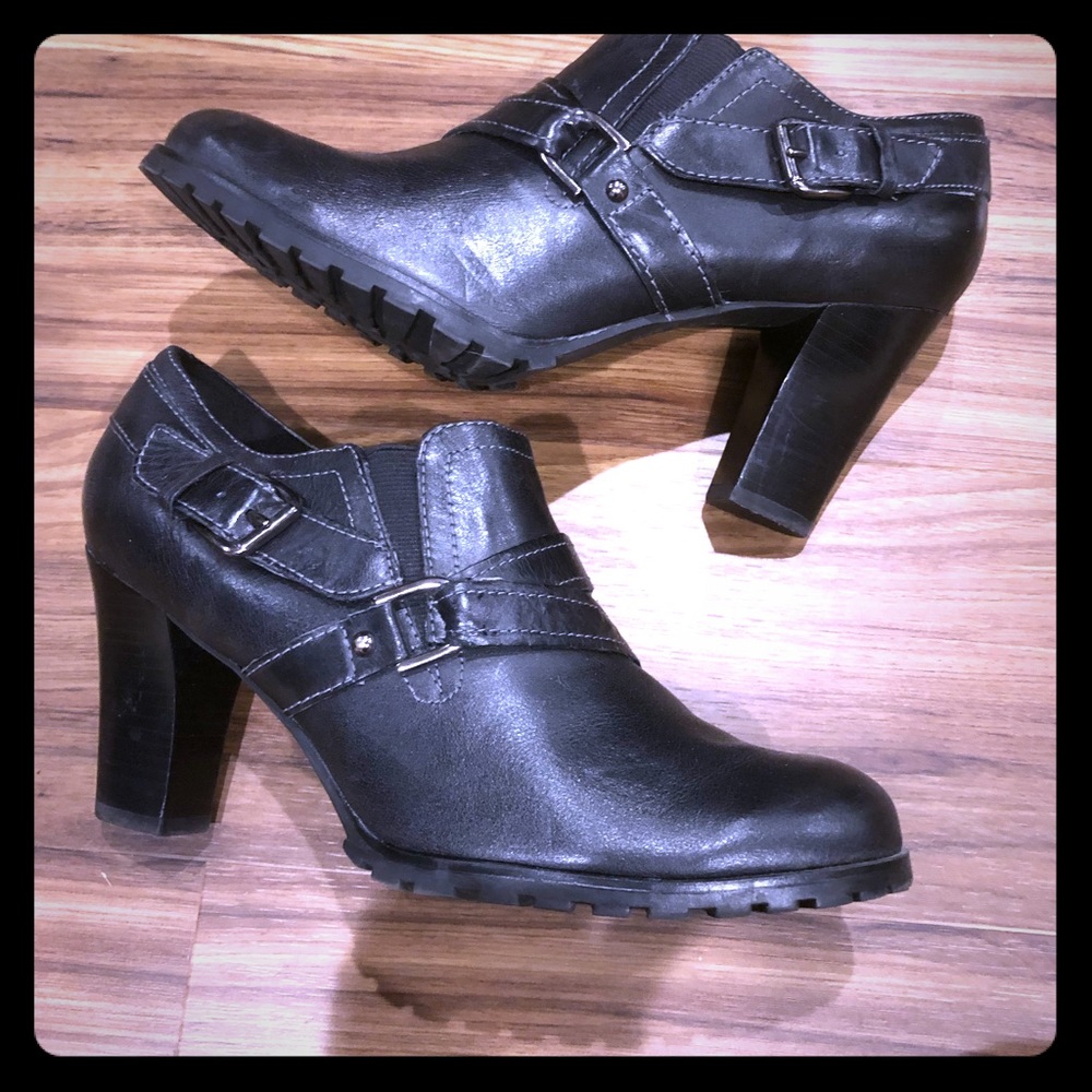 Audrey Brooke Ankle Boot